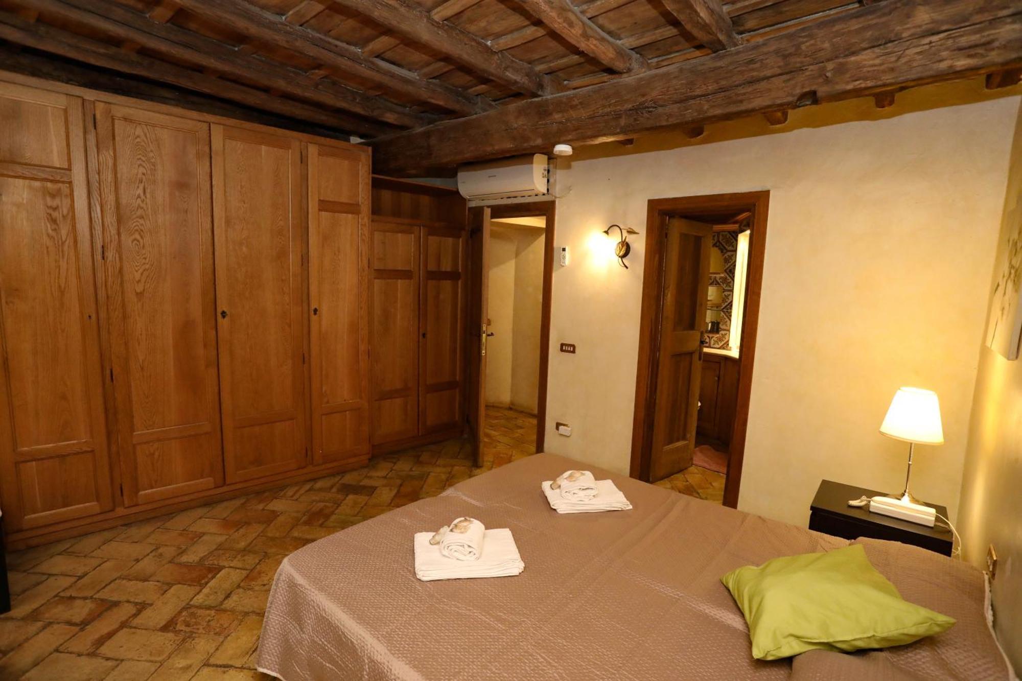 Apartment Domus Antica Navona Rom